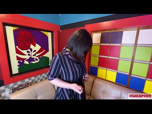 ❤️ Une jolie Japonaise aux gros seins se masturbe avec des jouets sexuels et a un orgasme. Elle parle dans une interview de son expérience de la baise. Gros seins et chatte poilue gémissant bruyamment. Osakaporn ❤️ Vidéo de baise at us ❌